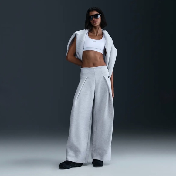 Nike Sportswear Tech Fleece Women's High-Waisted Pleated Pants Sz